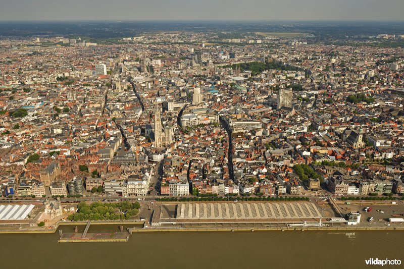 Zicht op stad Antwerpen