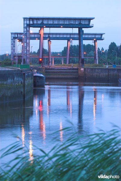 Stuwsluis van de Dender naar de Schelde