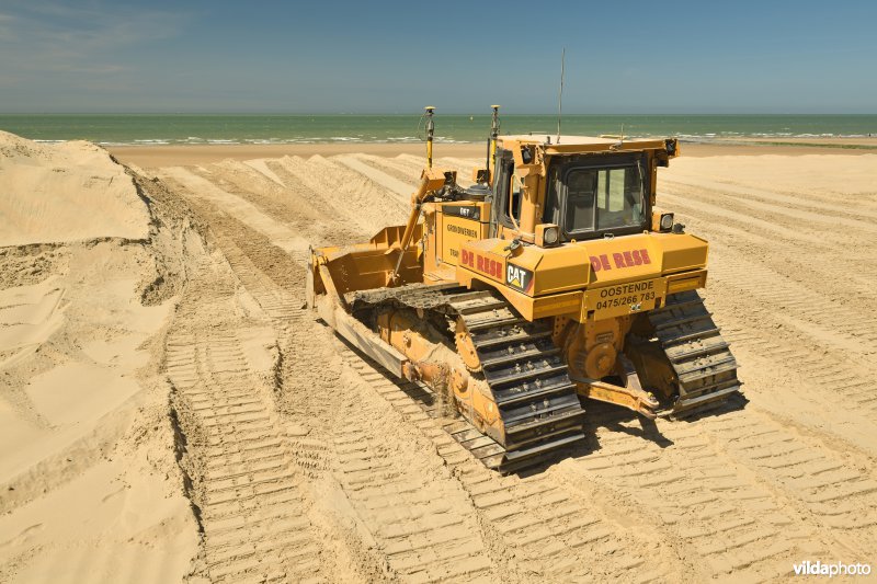 Ophogen van strand