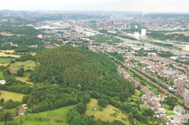 Luchtfoto van de terril Xhore