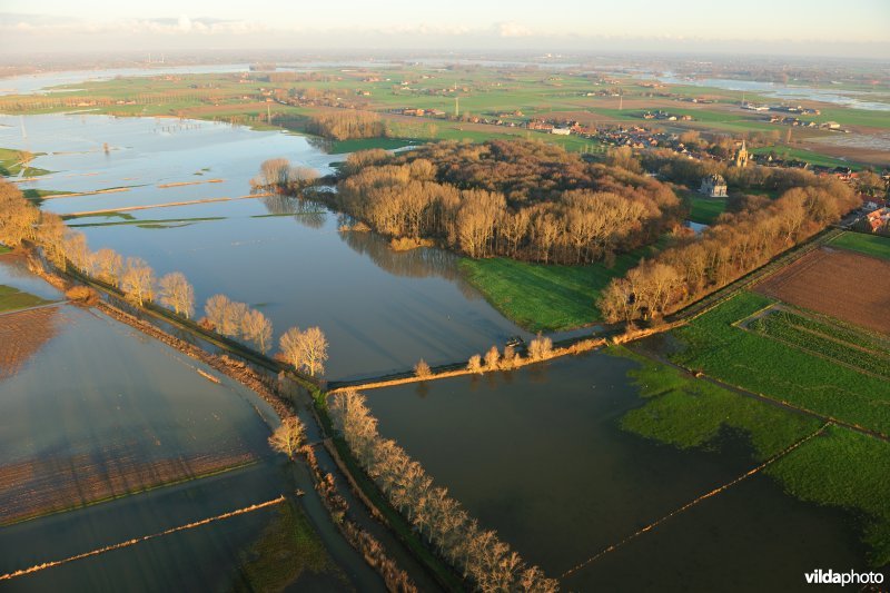 Overstroomde Martjesvaart en Merkem