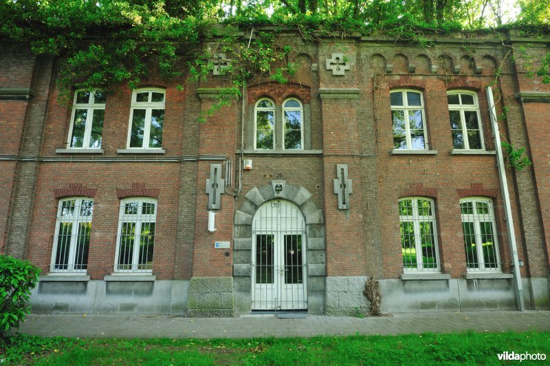 Officiersgebouw van Fort 6