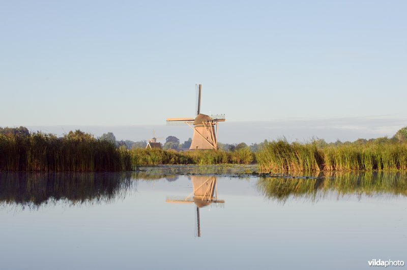 Molen aan de Loenderveense Plas