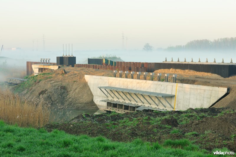 Waterwerken in de KBR-polder