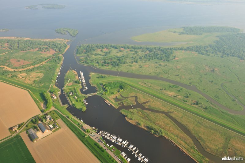 Inundatiesluis bij het Benedensas