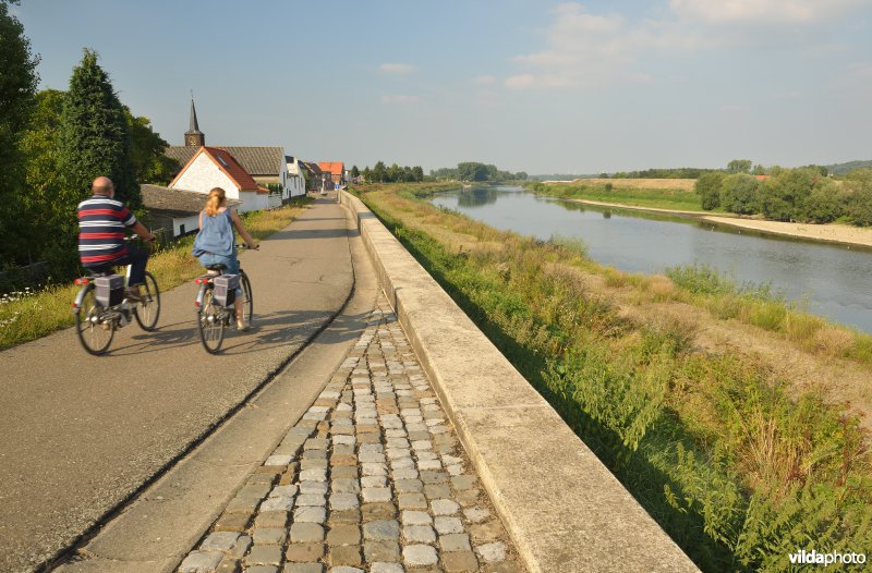 Fietsen in de Maasvallei